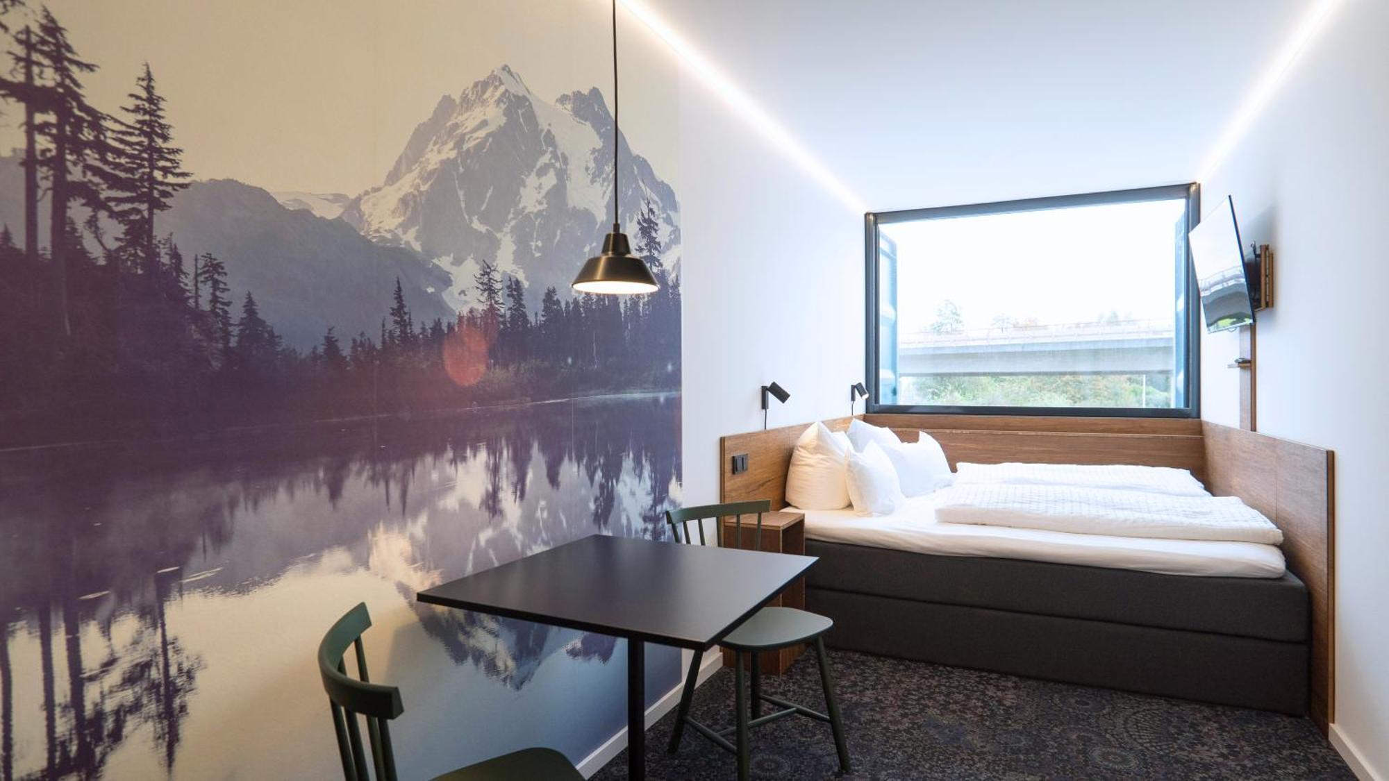 Tin Inn - Heinsberg - Das Hotel Aus Hochwertig Ausgebauten Ueberseecontainern Dış mekan fotoğraf